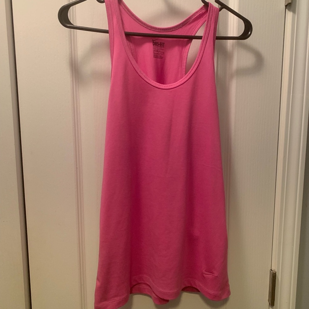 Nike top